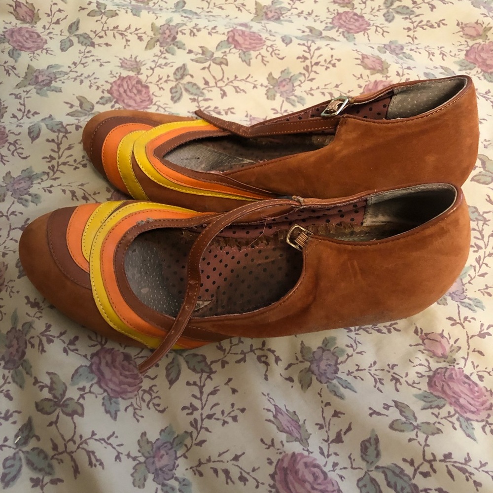 Betty Page vintage style heels
